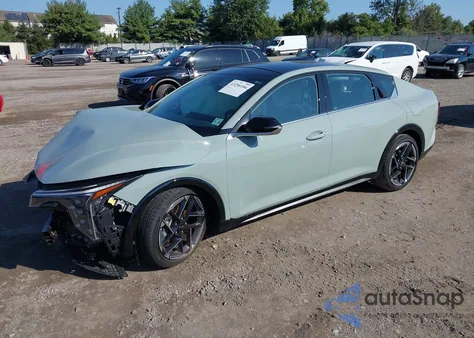 2025 Kia K4 Gt Line из США, поврежденный, VIN 3KPFW4DE0SE139982
